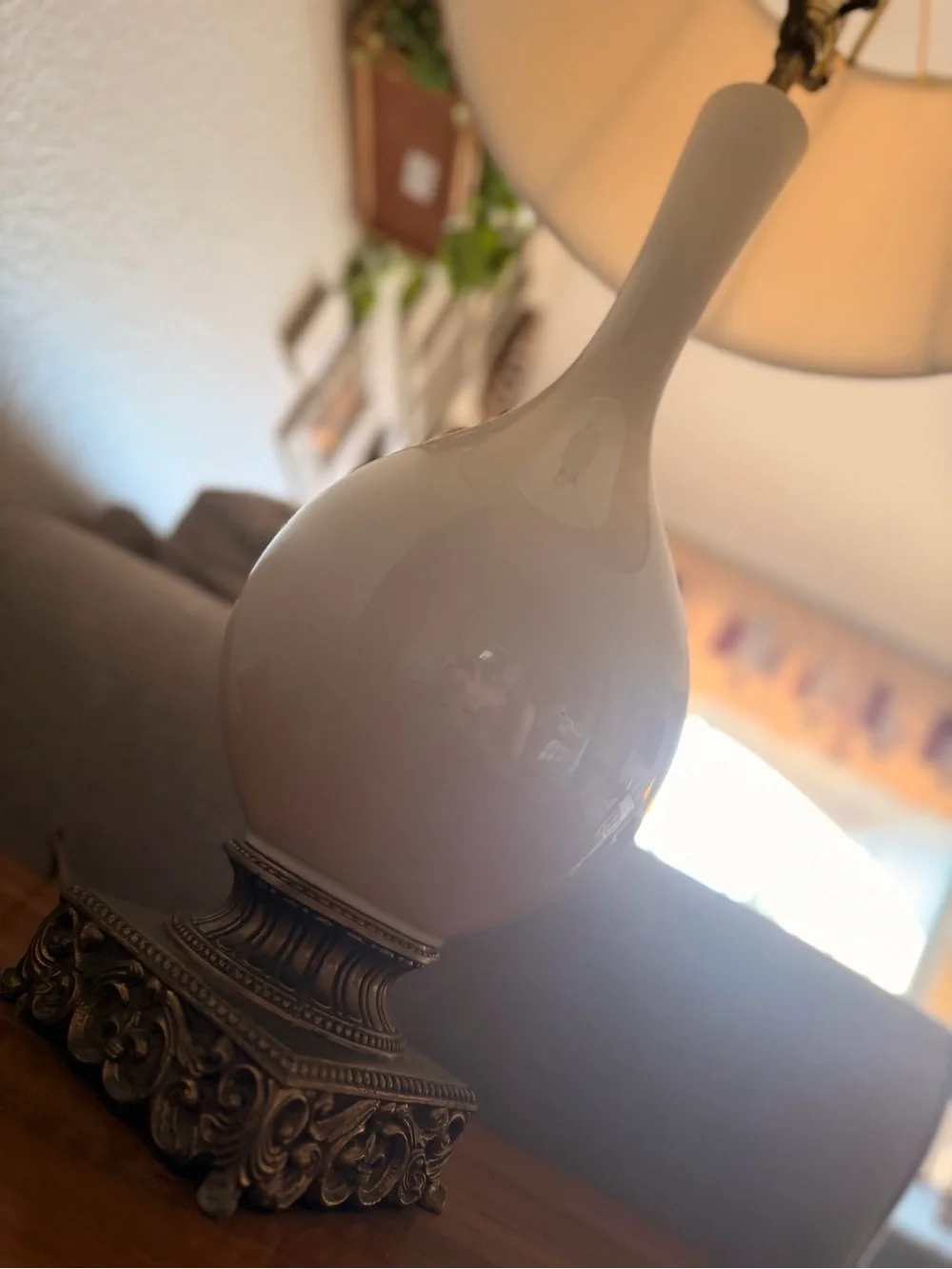 Antique Cream Table Lamp with Metal Base and Beige Shade
